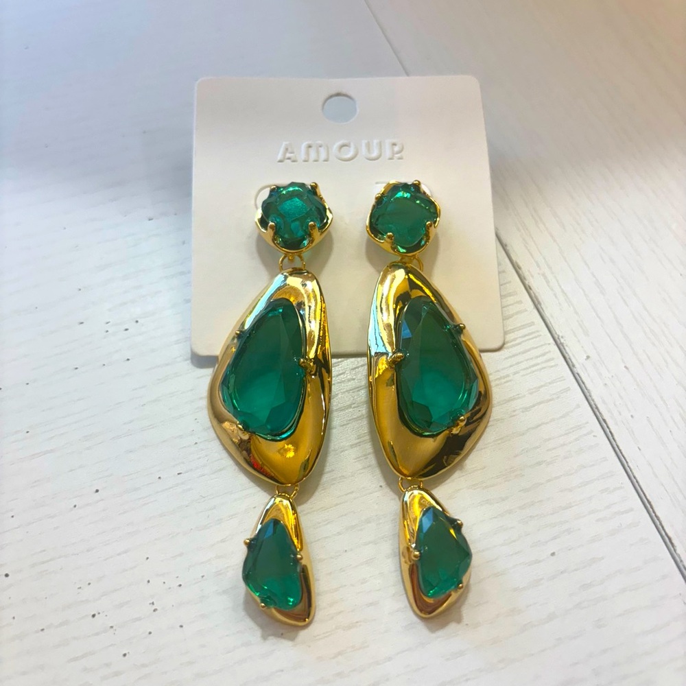 Emerald Green Stones with Gold Statement Drop Earrings $165 3.5”